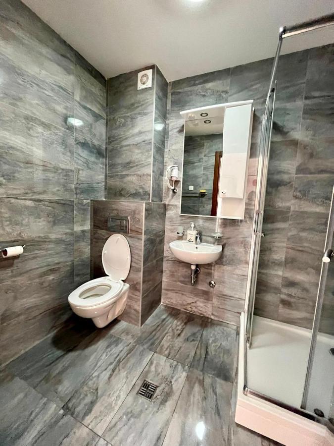 Z Apartment Ποντγορίτσα Εξωτερικό φωτογραφία