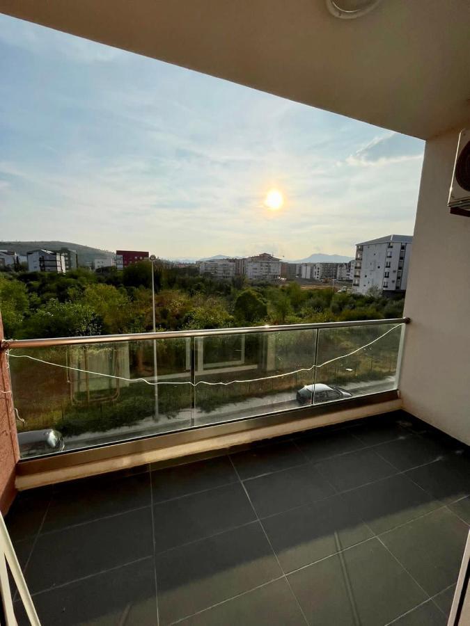 Z Apartment Ποντγορίτσα Εξωτερικό φωτογραφία